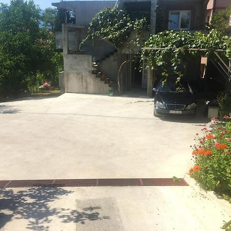 Milmaris Apartments Tivat Exteriér fotografie