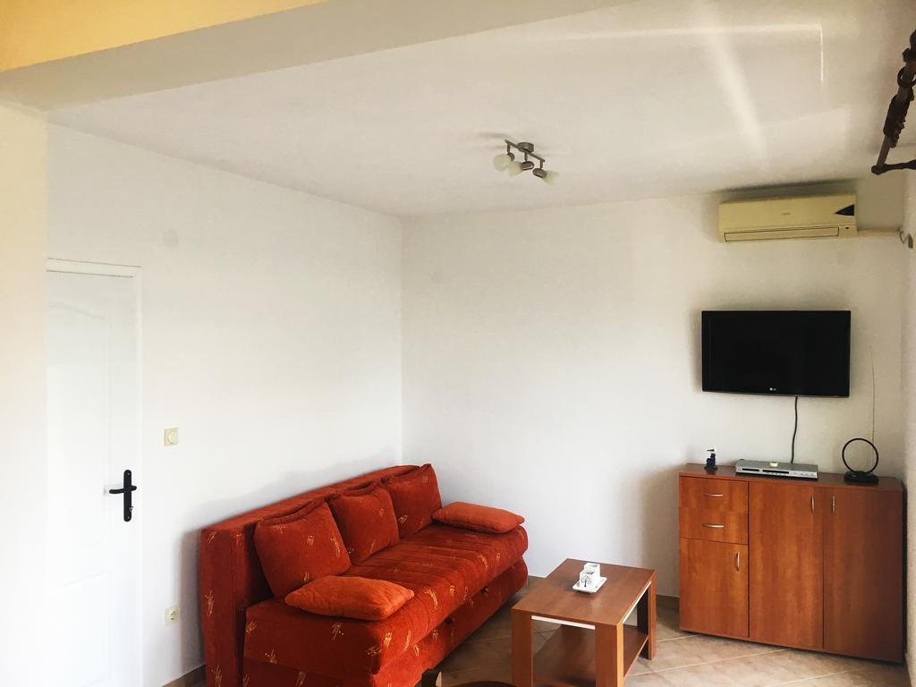 Milmaris Apartments Tivat Exteriér fotografie
